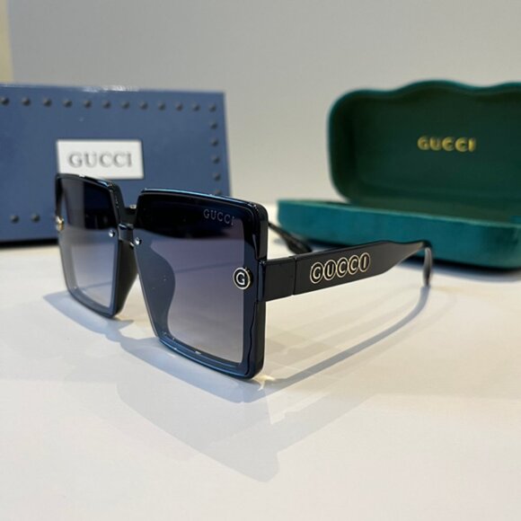 Gucci Women\'s Designer Sunglasses main image 5